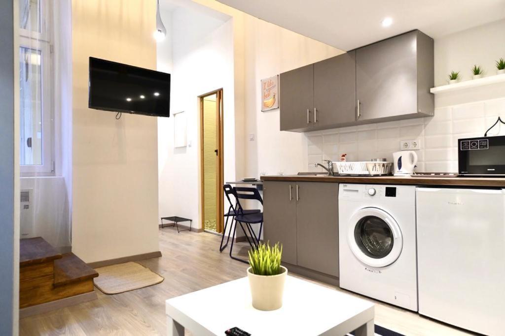 Ferienwohnung Cosy Flat In Kiraly Str, King Budapest Exterior foto